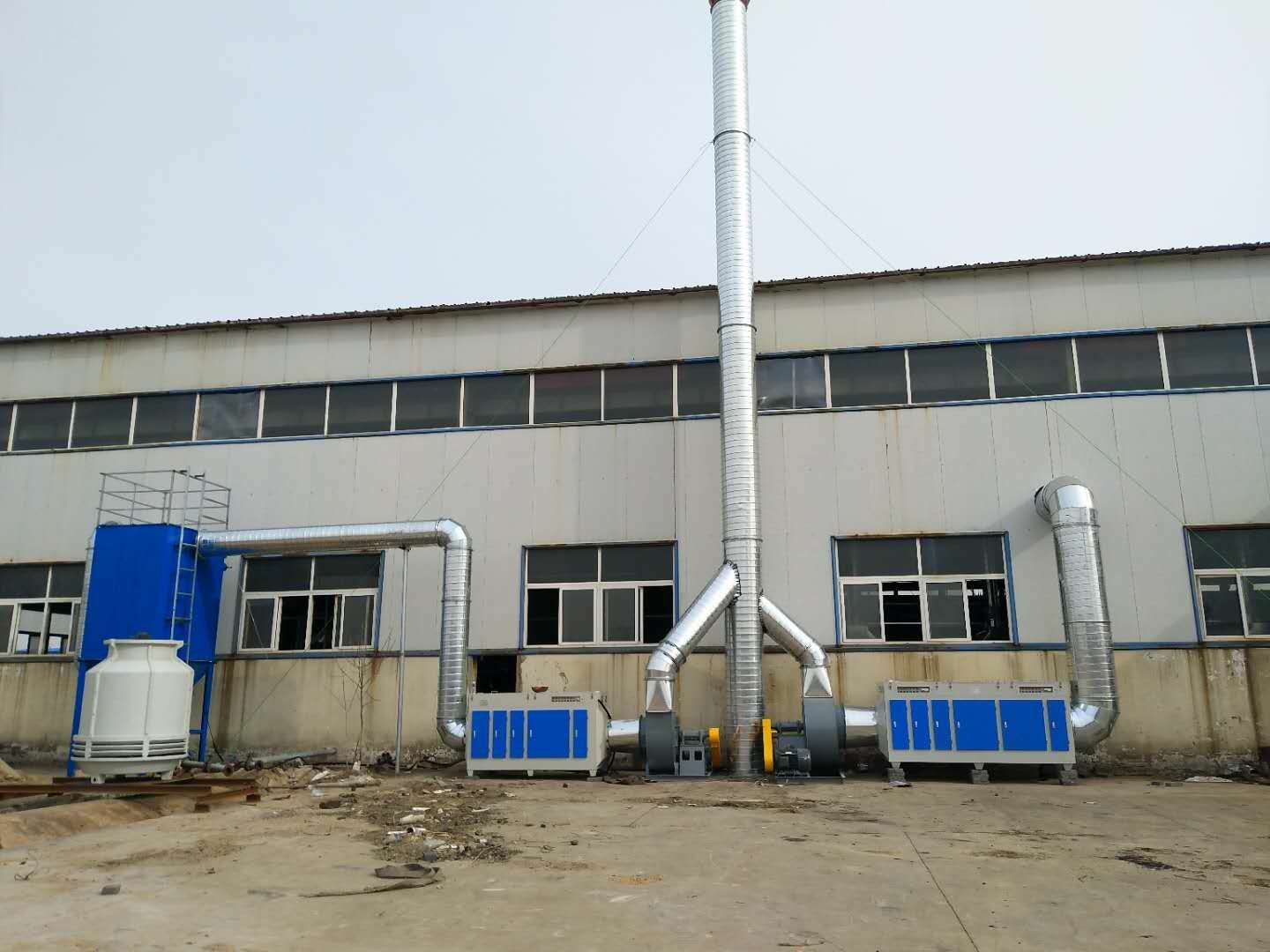 案例展示-光氧+布袋除塵器